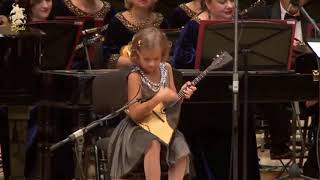 Virtuoso balalaika playing by an 11 year old girl