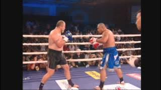 マイティ・モー　ＶＳ　フランソワ・ボタ