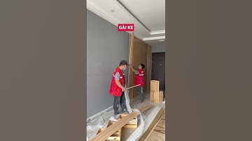 Ốp tường chung cư nhanh và đẹp mắt bằng tấm nhựa giả gỗ