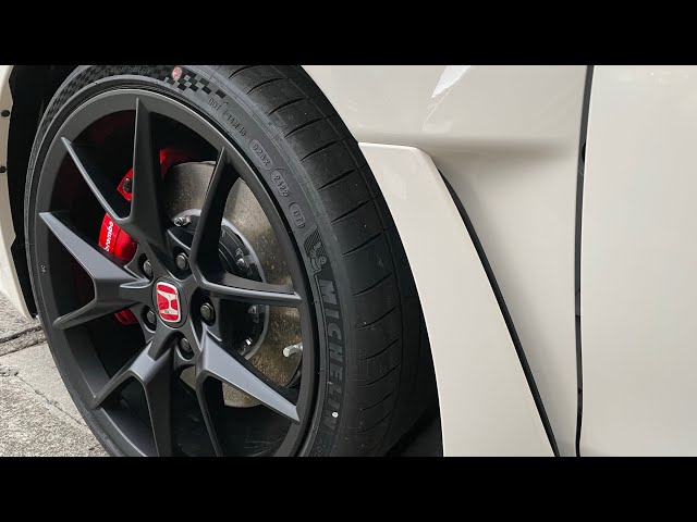 シビックタイプR(FL5)の純正タイヤ価格 - YouTube