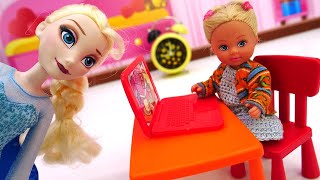 ELSA E BARBIE, JOGAR , JOGOS DE MENINA 