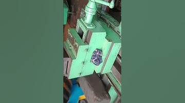 Big gear repairing on lathe machin#macanical #machine #engineering