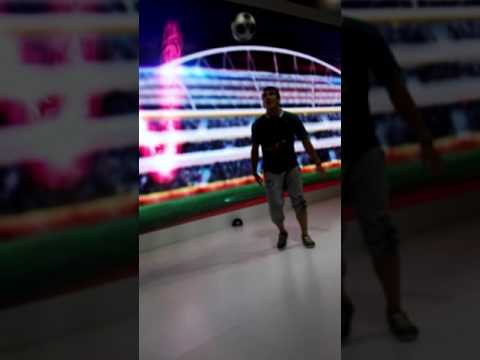 معرض السيارات جناح تويوتا استعراض عبد اللطيف جميل