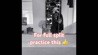 For full split practice this stretching ?‍♀️ split practice yoga stretching shortvideo