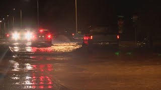 Rain leads to rushing waters, flash flooding in Belen