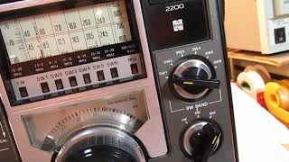 National Panasonic RF 2200 クーガー 動作品 美品 BCLラジオ