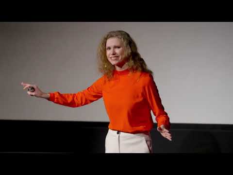 Overcoming your Fear of Speaking Foreign Languages | Ellen De Visser | TEDxWolverhampton