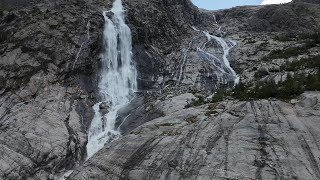 Cascade Le Tour