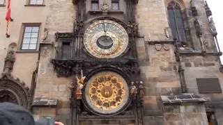 Прага. Часы Орлой на Староместской площади