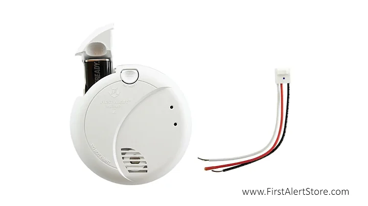 First Alert Hardwired Photoelectric Smoke Alarm with Battery Backup - (7010B)