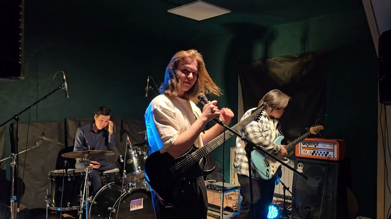 JUNK!!!!!!!!!!!!!!!! SuperSonic Gig 4