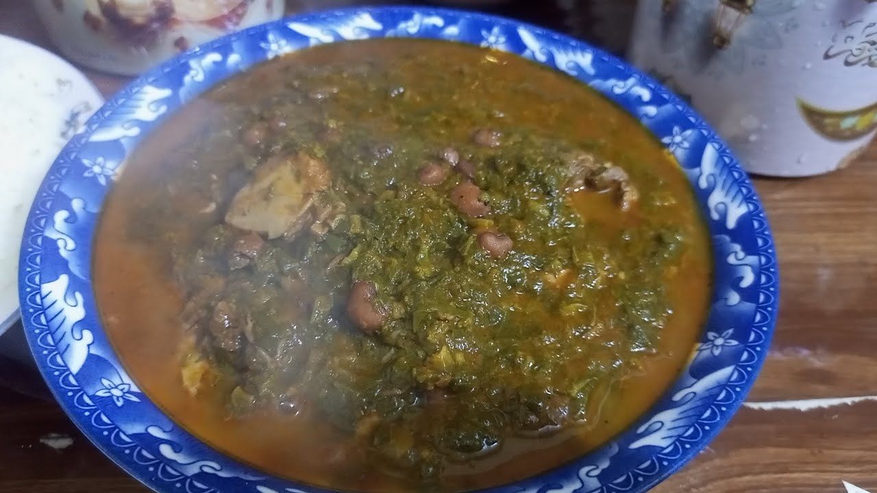 أطيب مرق سبيناغ  على طريقتي /يوميات رقية محمد 