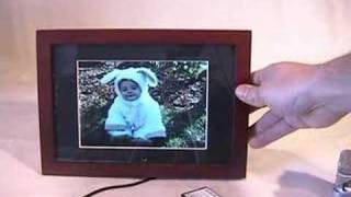 How to Use a Digital Picture Frame screenshot 4