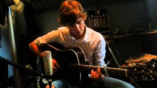 Newton Faulkner - Plastic Hearts (Daniel Mackley Acoustic Cover)