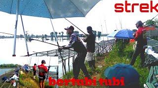 Keseruan!!! Mancing bandeng di spot tambak tlocor prat 03