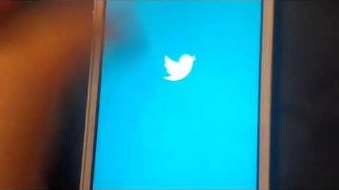 How to enable dark mode in Twitter on iOS 10 GM