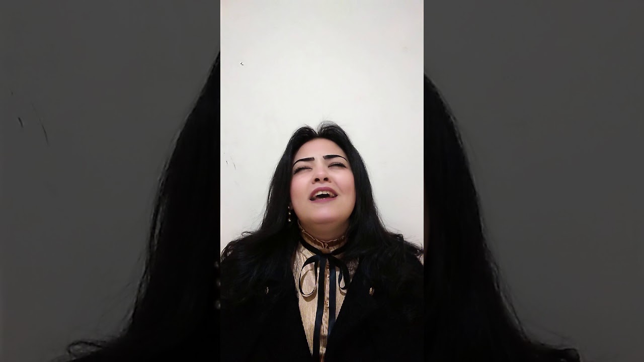 نورا مرزوق ميدلى بغنى بين الناس وتستاهل اغنيلك واتنبانى