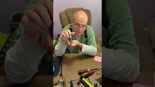 Ratcheting Screwdrivers