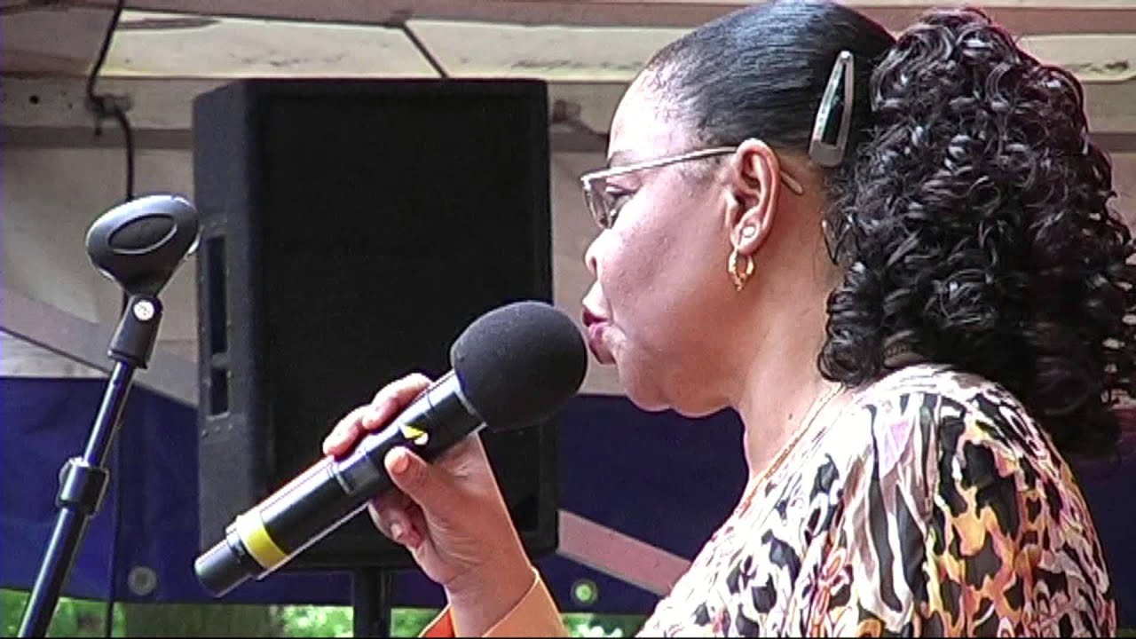 Culture Musical Club - Ni Wewe - LIVE at Afrikafestival Hertme 2009