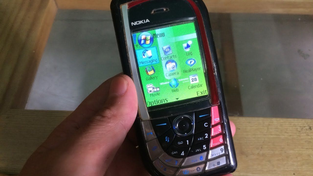 Điện thoại Nokia 7610 huyền thoại còn làm được gì trong năm 2021 - Có còn dùng được