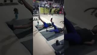 Flutter kicks for a FLAT tummy.