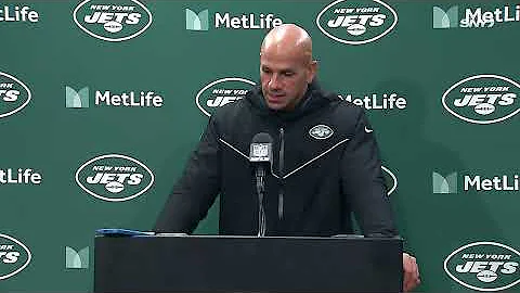 Robert Saleh reacts to Jets' 19-3 loss to Jaguars,...