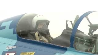 Порошенко полетал на истребителе Су-27 NO COMMENT Порошенко полетал на истребителе Су-27 NO COMMENT