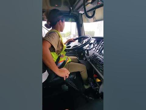 18 Speed Gear Shifting on Semi Truck | Eaton Transmission - YouTube