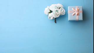 Roses and gift box, greetings background | Video Effects