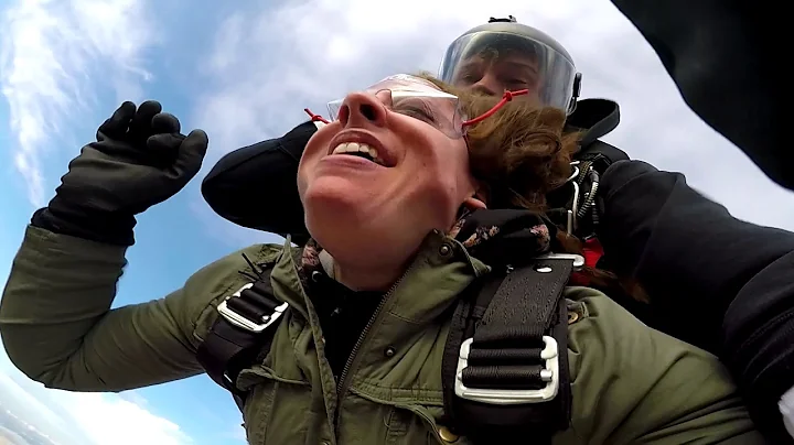 Heather Martin's Tandem skydive!