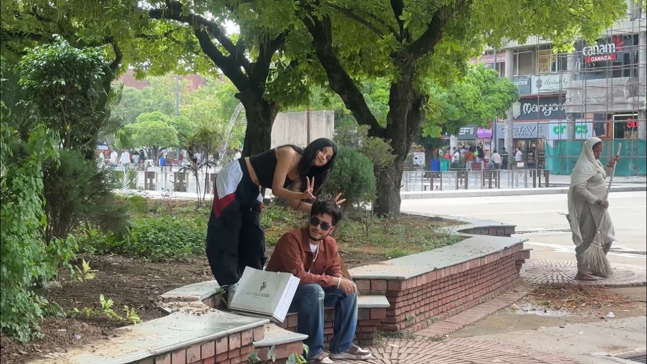 Day-1 at the shoot || SoftlySanki