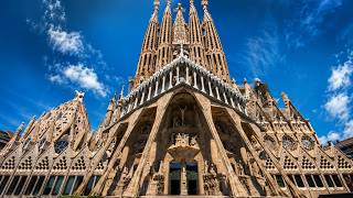 BARCELONA 🇪🇸 | Sagrada Família, Eixample & Old City | Walking Tour 4K