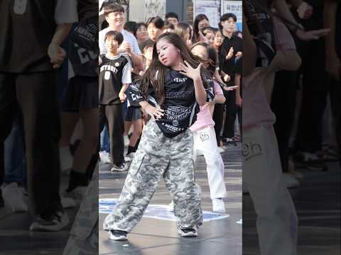 Dance] 13년생 이가예 <strong>Lee</strong> GaYe: 블랙핑크 <strong>BLACKPINK</strong> &amp;#39;Lovesick Girls&amp;#39;: 신촌 딩가딩가 랜덤플레이댄스 DGDG RPD #랜플 240831