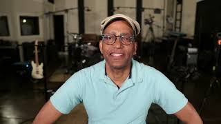 Naqshon's Leap interviews - Gilbert Smith - writer, singer