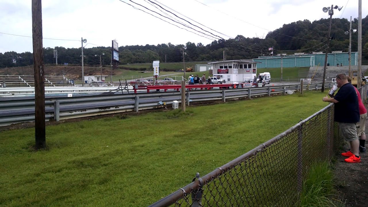 Motorcycle pass at Brainerd optimist drag strip