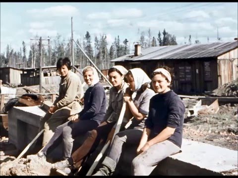 Студенческие стройки ЛЭТИ — «Сибирь-66». Путейская бригада отдыхает