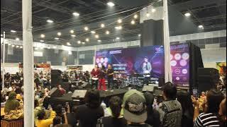 Ara Johari, Amir Masdi & Sufi Rashid - Bunga (Live at Suntec Convention Centre)