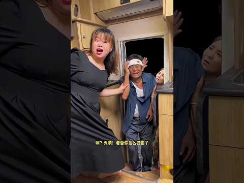 Smashed his father-in-law's head || 😱 Carriage house wooden artist || #shortvideo