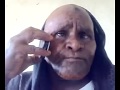 اشتغاله اول مرة يمسك  موبايل نجومي