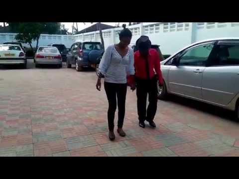 Joti Akimfundisha Meena Kijoti 