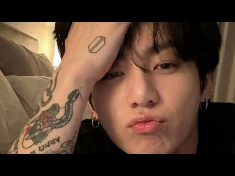 Cuando te "compra" en una subasta para protegerte de sus enemigos | Imagina con Jungkook