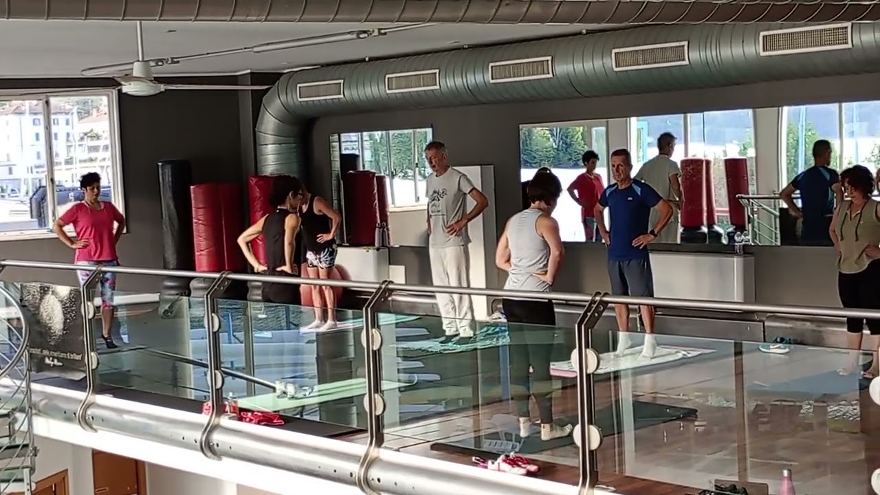 Corso pilates... palestra lake fitness Lovere by Simon e Anna