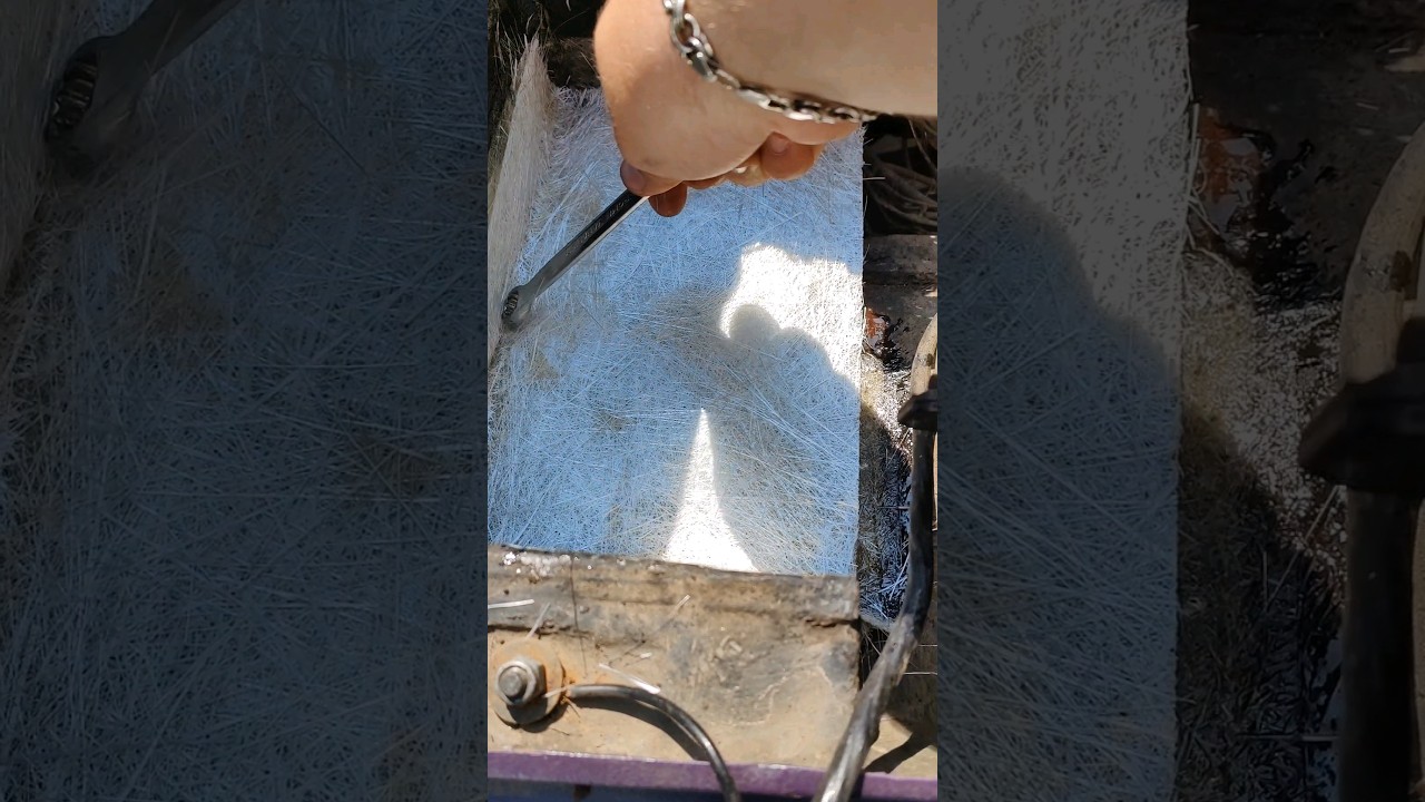 Как залатать дыры в авто без сварки - YouTube