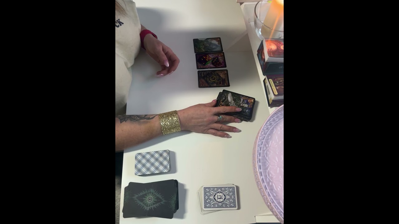 "schwarzer oder weißer Weg – erst die Entscheidung, dann die Rückkehr 👑"￼