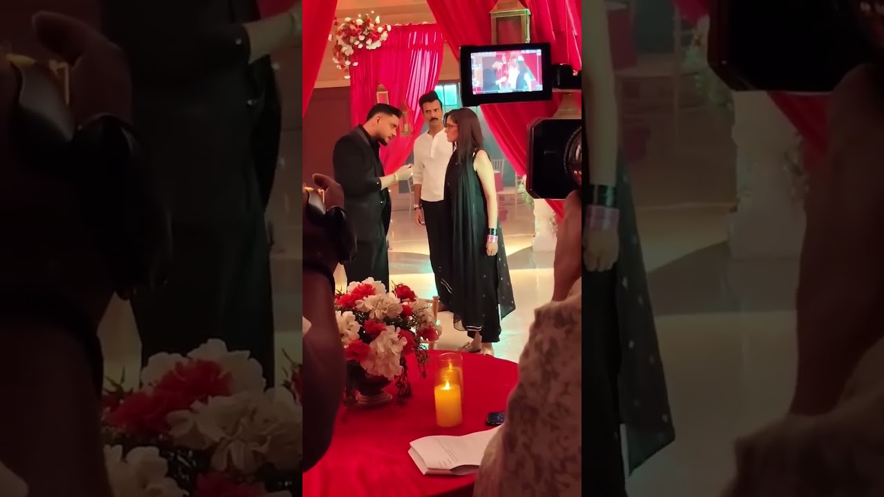 Vikrant Ek Anaar 100 bimar,,😜😂🤣 