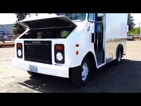 1992-food-truck-10ft-kitchen-mobile-lunch-vending-engine-sound-(hear-the-engine-work)