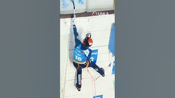 Ice to Wood? 🧊🪵⛏️ This is competitive Ice Climbing 💥 #iceclimbing #climbing #extremesports