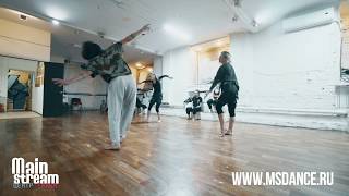 Хореография на уроке Contemporary у Сергея Провоторова | MAINSTREAM Хореография на уроке Contemporary у Сергея Провоторова | MAINSTREAM
