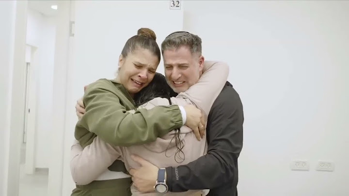 Heartwarming: Israeli Hostages Liri, Karina, Daniella, and Naama Reunite with their Parents