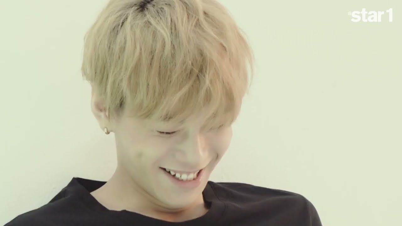 앳스타일(@star1) 2017년 8월호 김상균 화보 촬영현장 - YouTube